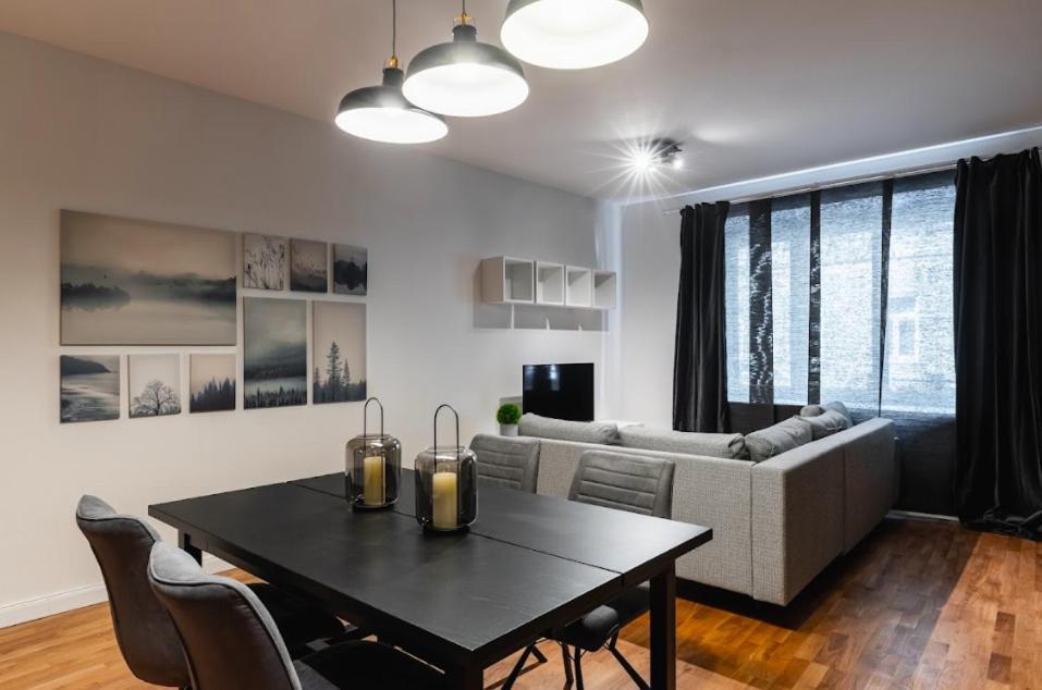 Authentic Apartment Next To Schwedenplatz Wien Exteriör bild